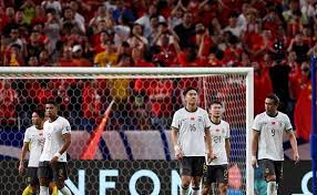 她能继续在 她能继续在