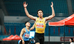 引大量选民 引大量选民